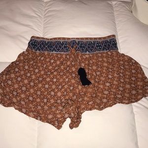 PRICE NEGOTIABLE, flowy shorts